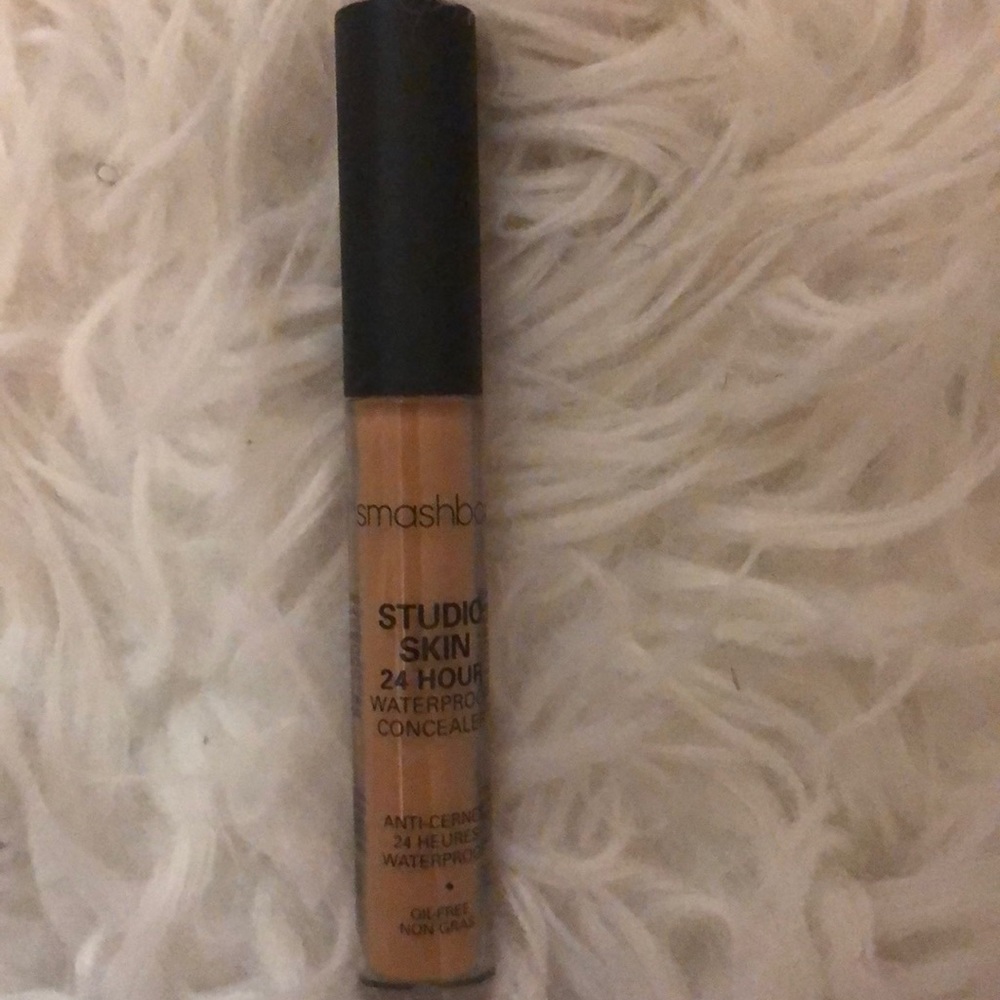 Smashbox concealer